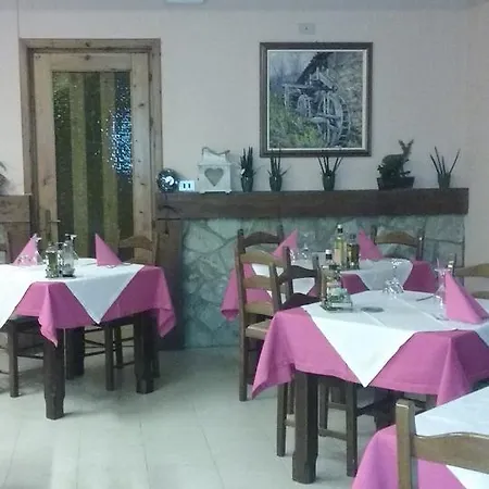 Hotel Ristorante Garden Ovaro